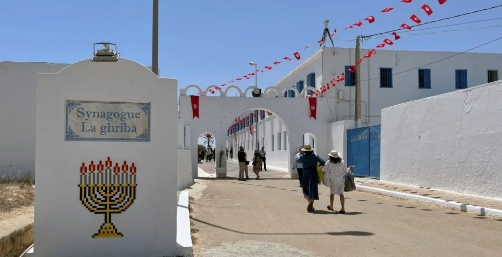 معبد الغريبة أقدم كنيس في أفريقيا