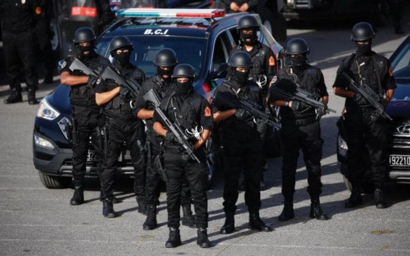 تم تعزيز فرق مكافحة العصابات التي ناهز عددها حاليا 26 فرقة متخصصة